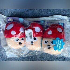 Outward Hound dog toy/treat ball  Pack of 3